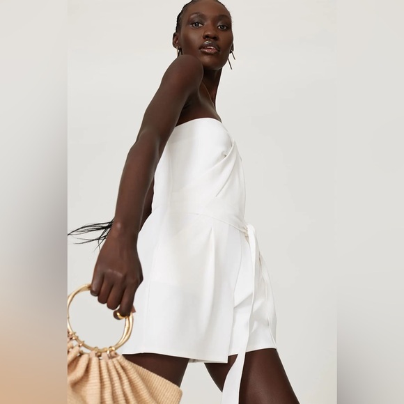 Great Jones White Crepe Strapless Romper outfit - Picture 9 of 16
